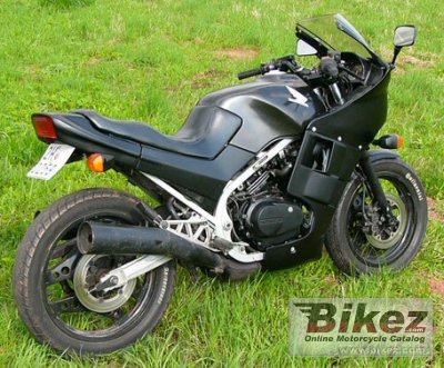 1985 Honda VF 500 F 2 photo